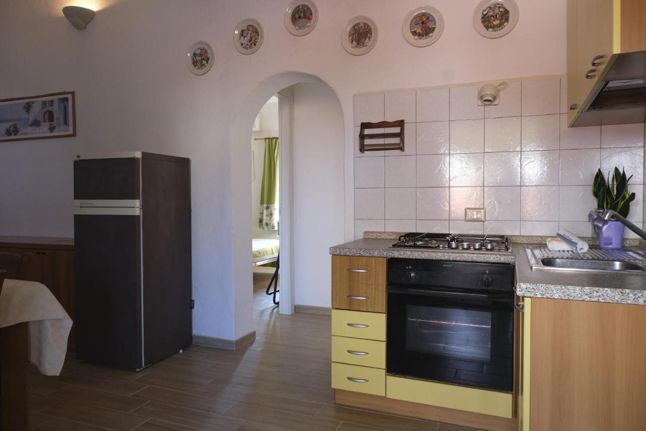 Aria Di Vacanza - Gelsi Olbia Exterior foto