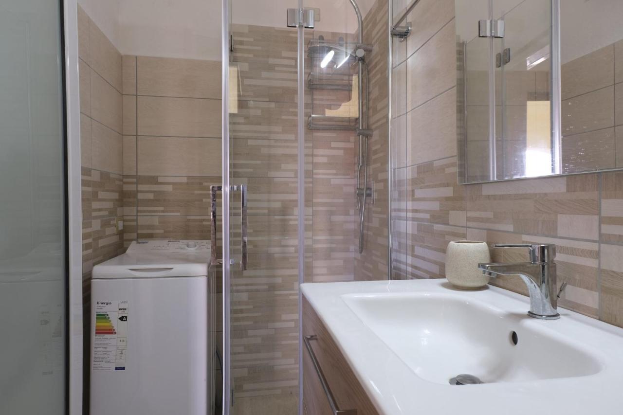 Aria Di Vacanza - Gelsi Olbia Exterior foto