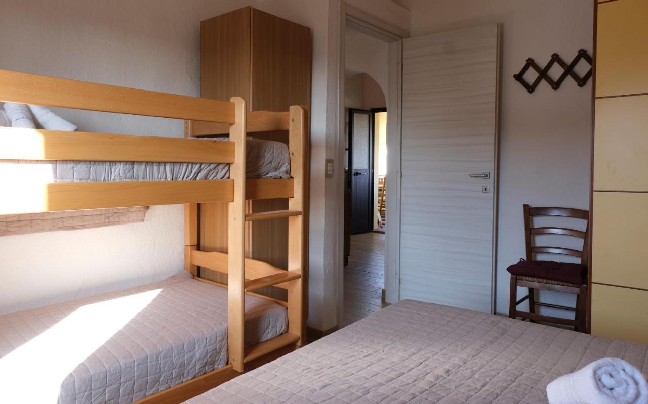 Aria Di Vacanza - Gelsi Olbia Exterior foto
