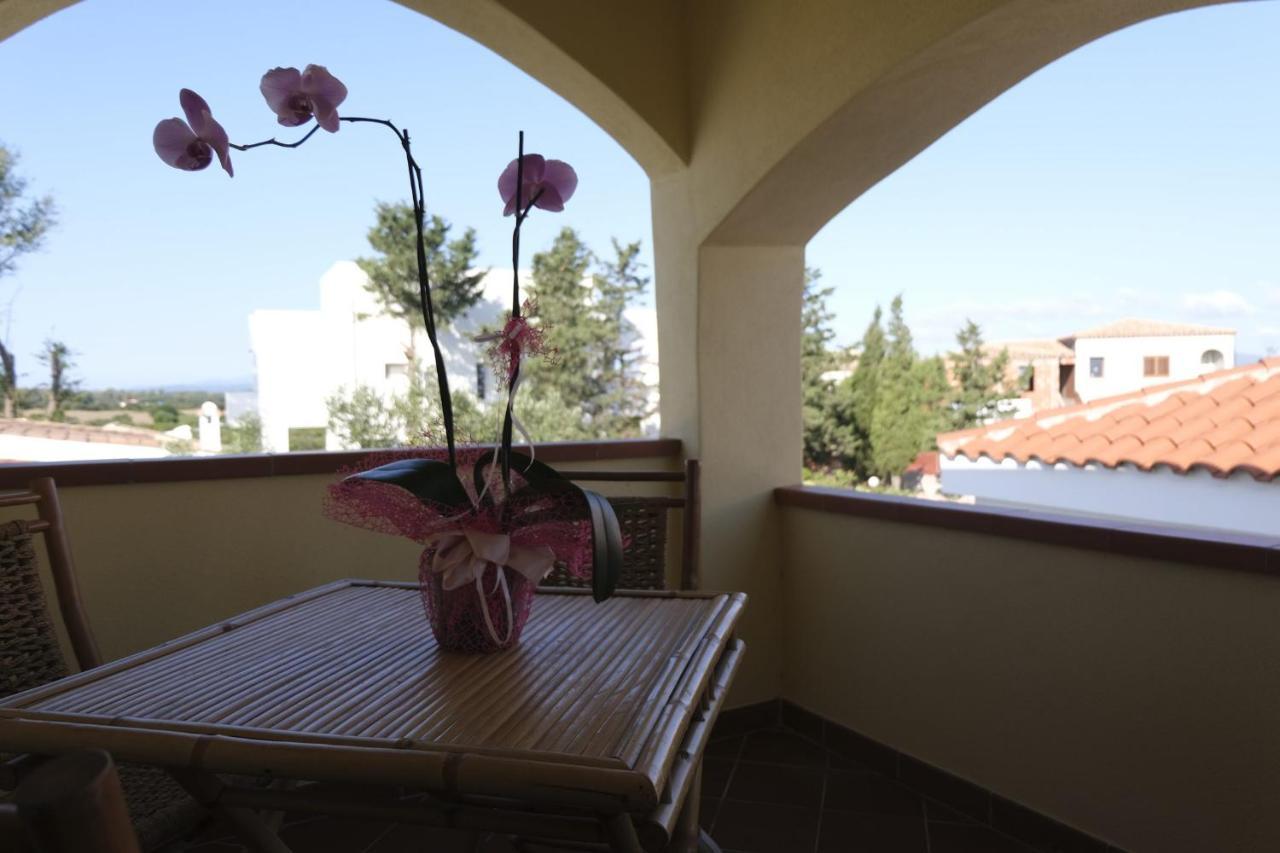 Aria Di Vacanza - Gelsi Olbia Exterior foto