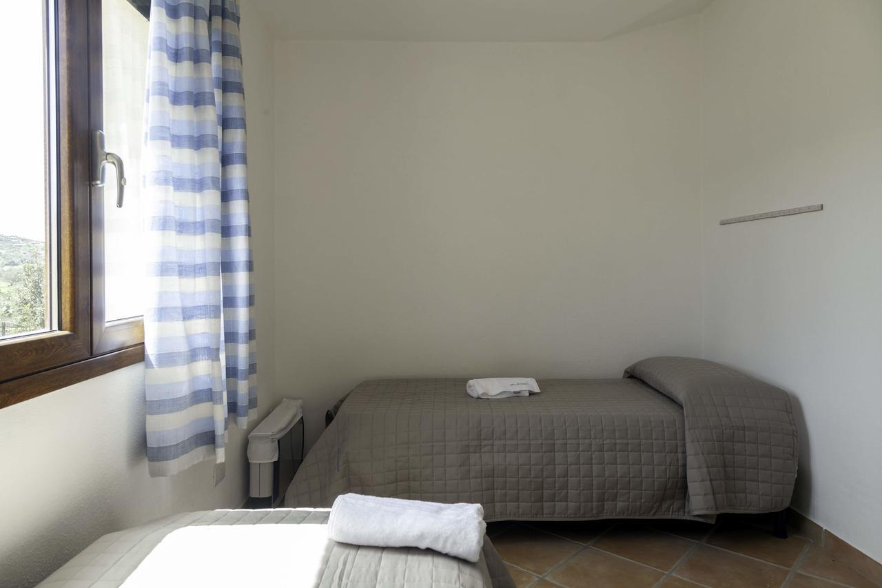 Aria Di Vacanza - Gelsi Olbia Exterior foto